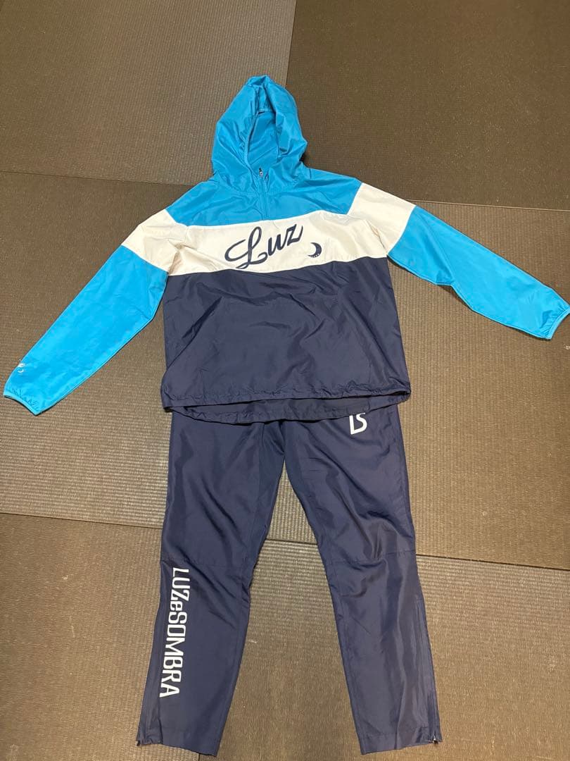 Luz e Sombra ピステ上下 - メルカリ