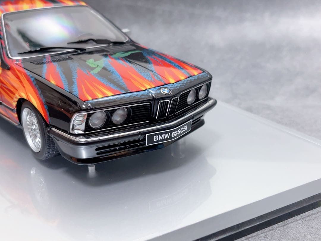 BMW特注 1/18 Art Car BMW 635 CSi (E24)