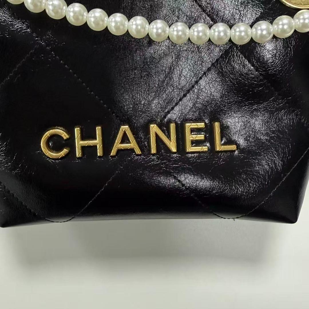 状態良好 ✨ブラック✨ cHaNeL✨サコッシュ パール付き - メルカリ