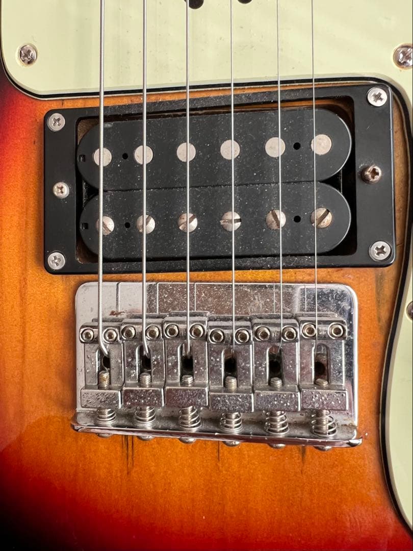 マリンライダー整備済コーラス付アンプ内蔵エレキギターミディアム