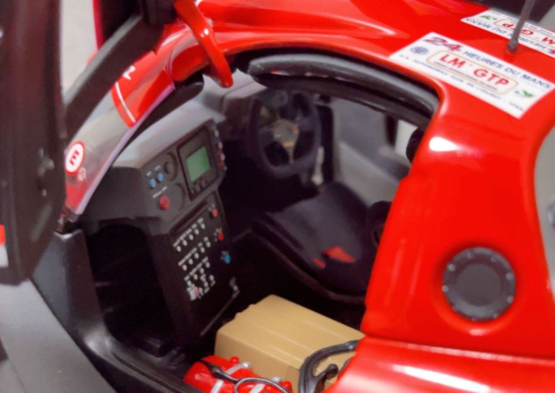 1/18 AUTOart トヨタ TS020 片山右京/鈴木利男/土屋圭市 - メルカリ