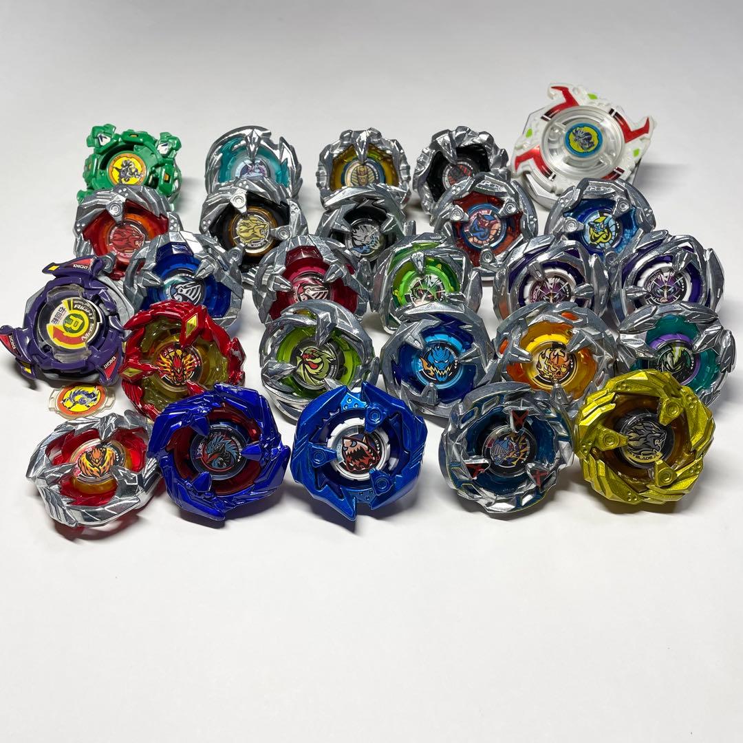 ベイブレードx まとめ売りベイバトルパスセット - メルカリ