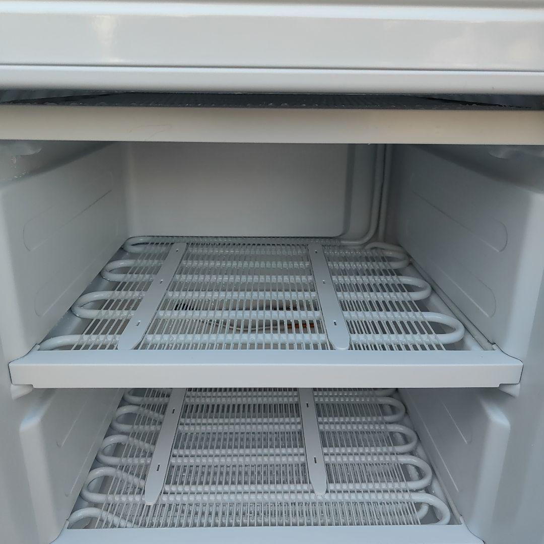 アイリスオーヤマ162リットル 2ドア冷蔵庫 AF162-W 福岡県より - メルカリ