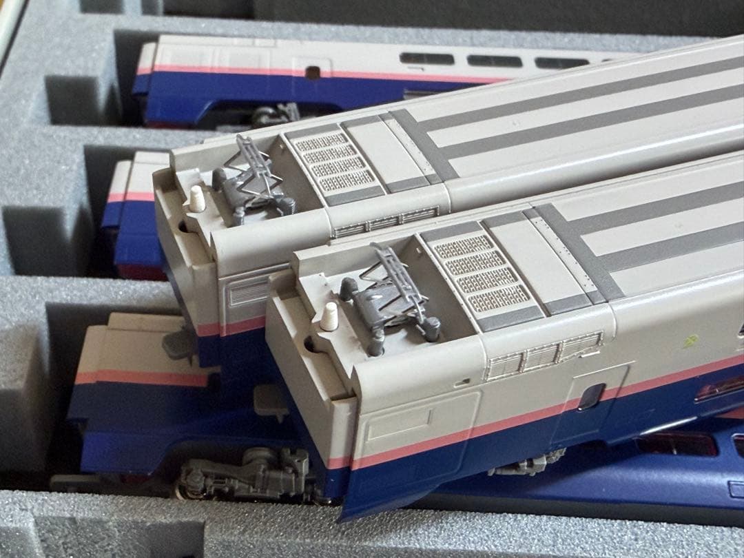 鉄道模型 Nゲージ TOMIX 92274 E1系 上越新幹線 MAX 新塗装 - メルカリ