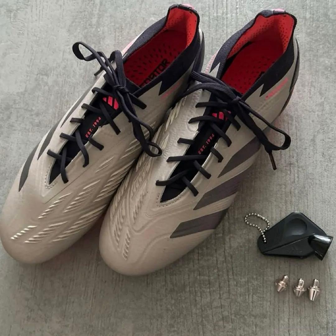 アディダス プレデター エリート SG スタッド取替式 27㎝ 海外モデル