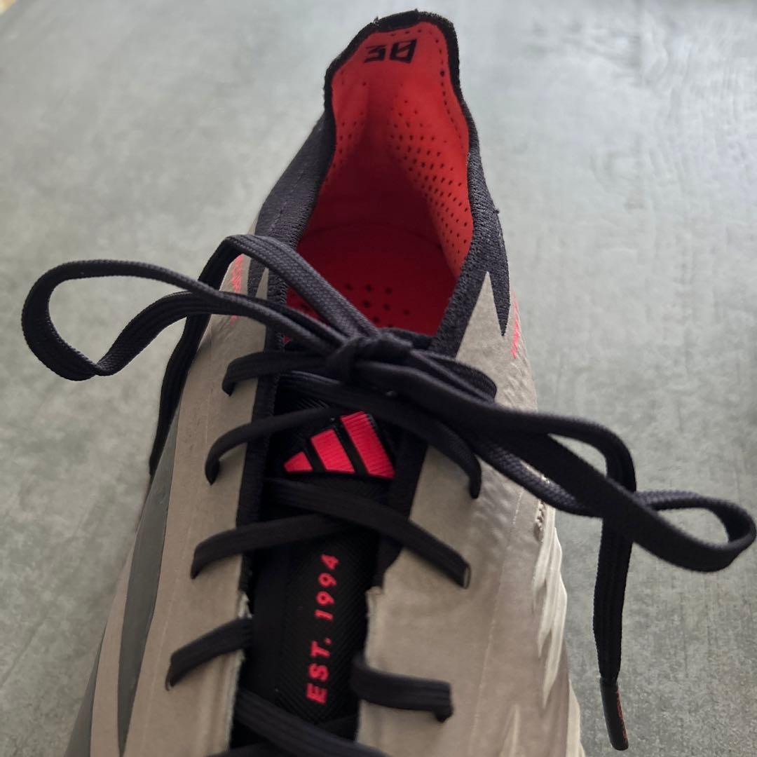 アディダス プレデター エリート SG スタッド取替式 27㎝ 海外モデル