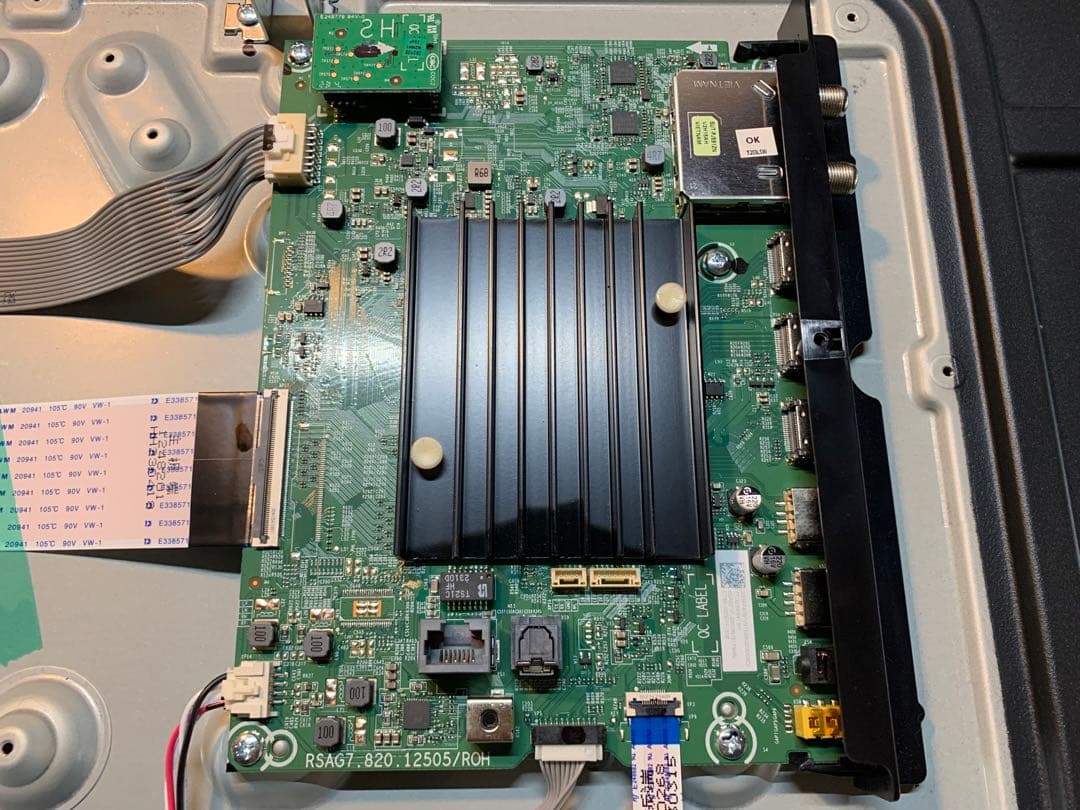 ハイセンス 65V型 液晶 テレビ 65E6G 基盤セット - メルカリ