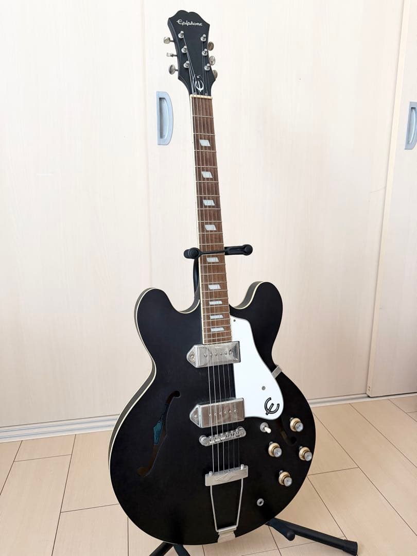 ギター Epiphone Casino Worn Ebony 楽天市場】Epiphone Casino Worn Worn Ebony エレキギター : chuya