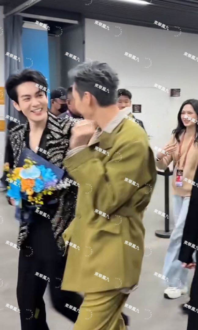 2025 微博之夜周生 王安宇など直筆サインまとめ 専用ページ