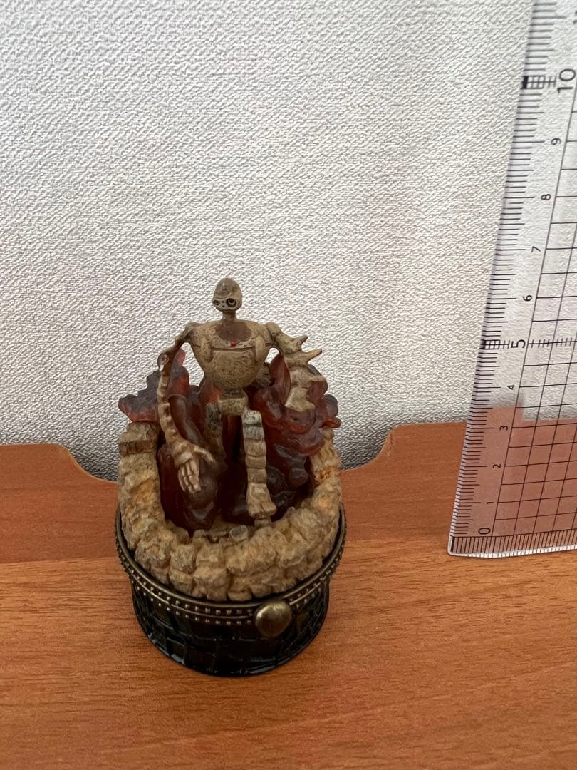 天空の城ラピュタ　小物入れ　ロボット兵