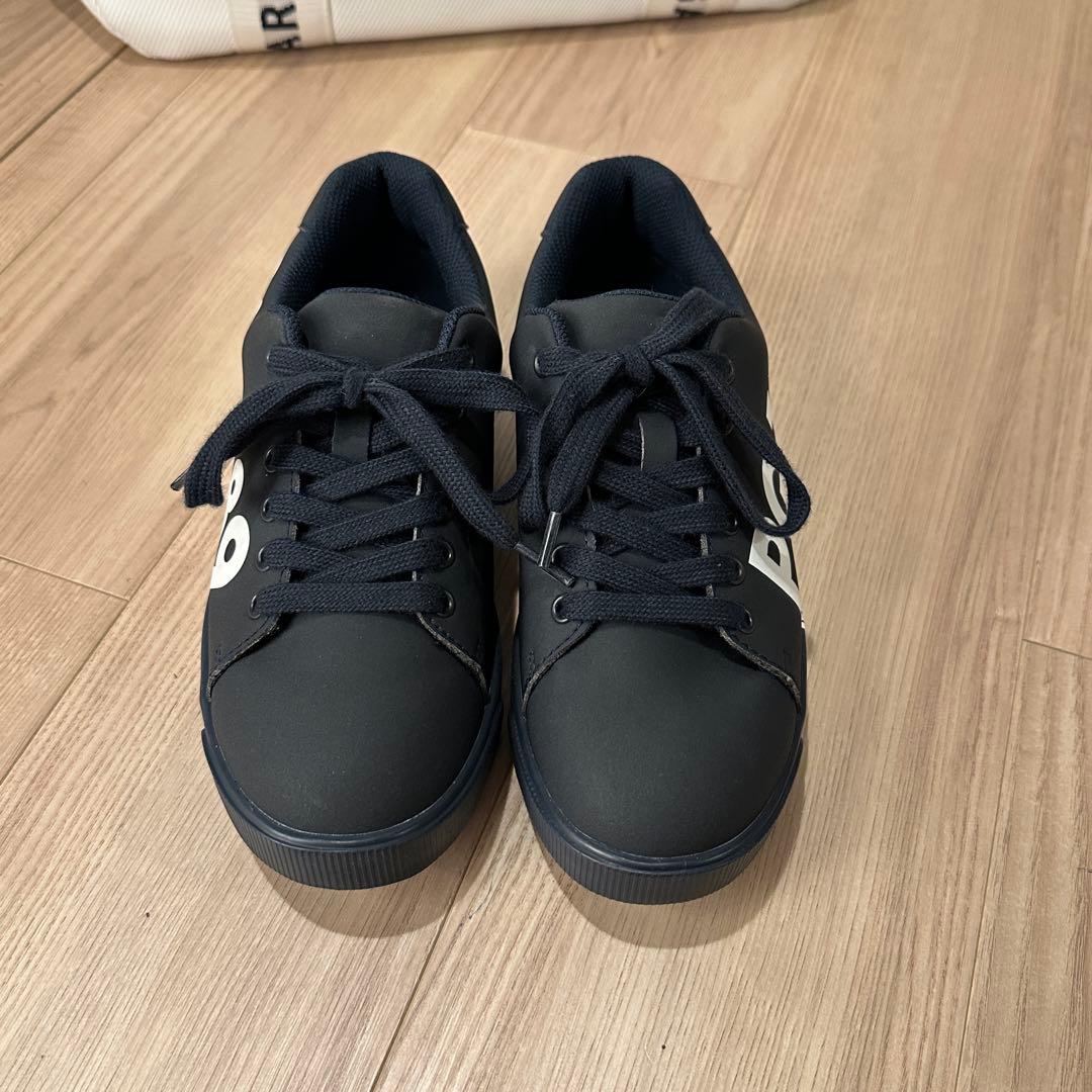 【超美品】パーリーゲイツ ゴルフシューズ スパイクレス ネイビー 22.5cm