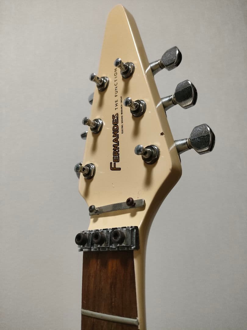 FERNANDES BSV-60 フェルナンデス フライングV ビンテージ