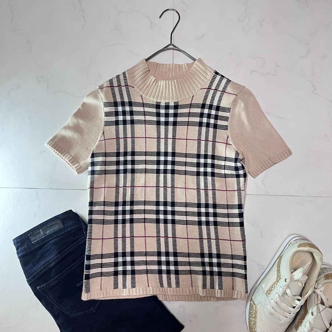 大人可愛い バーバリーロンドン ノバチェック半袖ニット ベージュ サイズS-M 大人可愛い バーバリーロンドン ノバチェック半袖ニット ベージュ