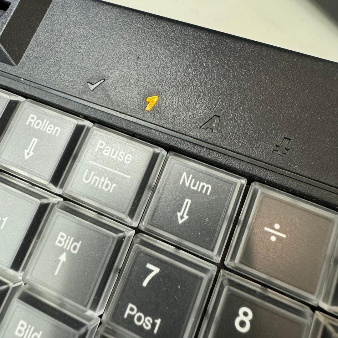 ☆CHERRY キーボード G86-61411 カードターミナルタッチパッド搭載