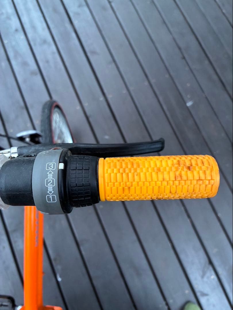 Yanase ヤナセ 新品未使用 オレンジ 折りたたみ自転車 サスペンション