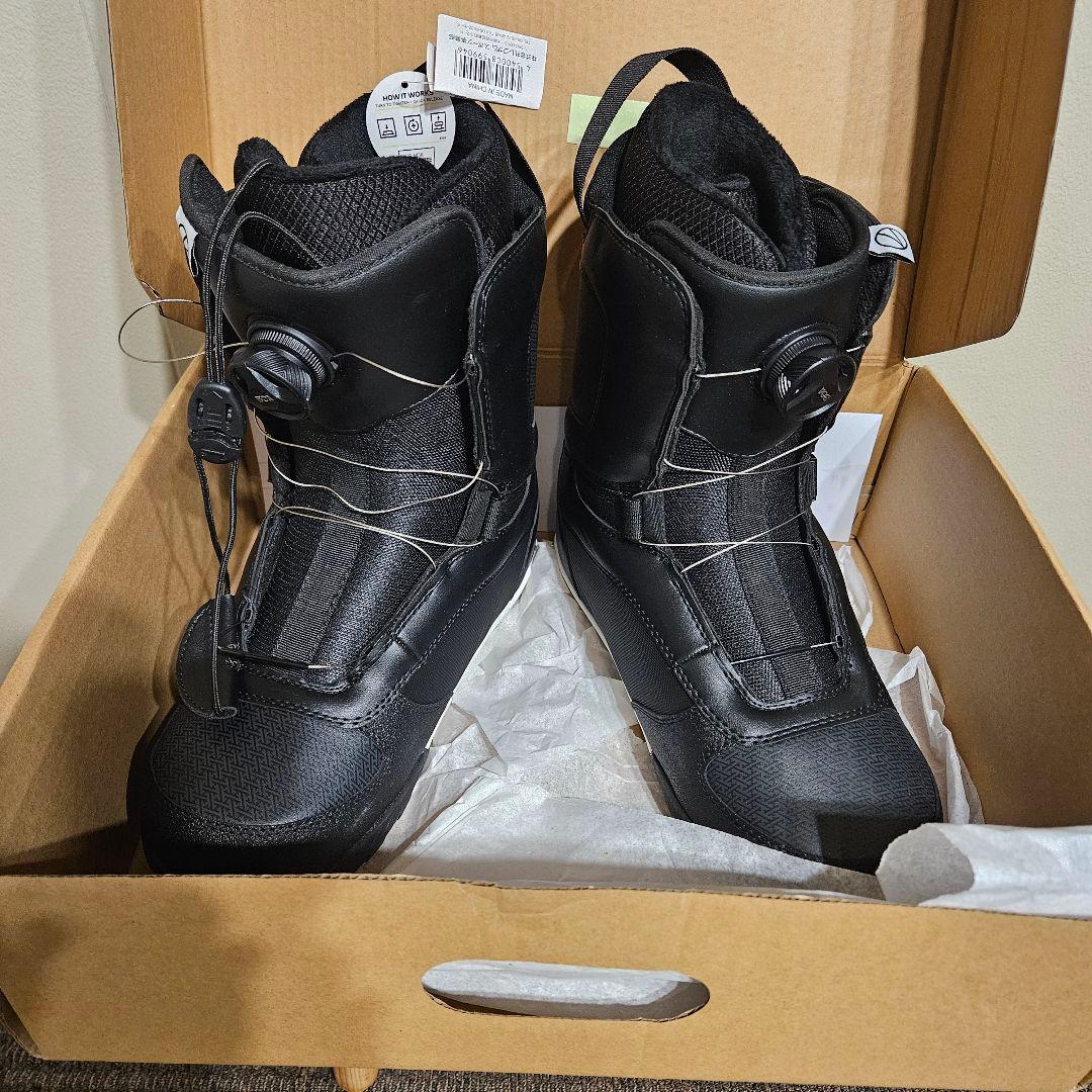 新品・未使用　LASTARTS　スノーボードブーツ　27.5cm