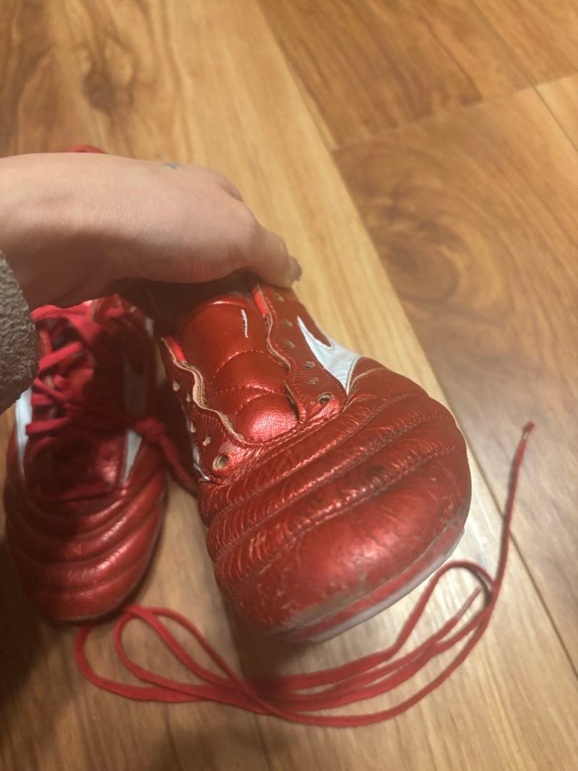 【希少サイズ】モレリア2 24.0cm PASSION RED PACK