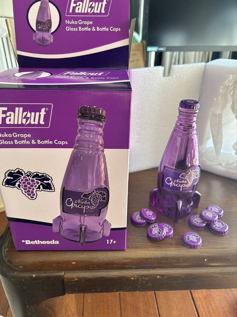 Fallout　ヌカ・コーラ・グレープ　ガラスボトル＆キャップ