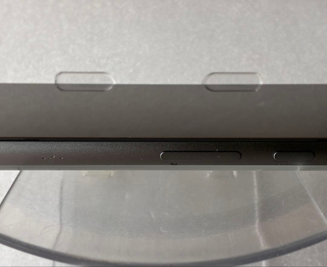 Google pixel8 128GB ヘーゼル ケース付き 充電回数10回 - メルカリ