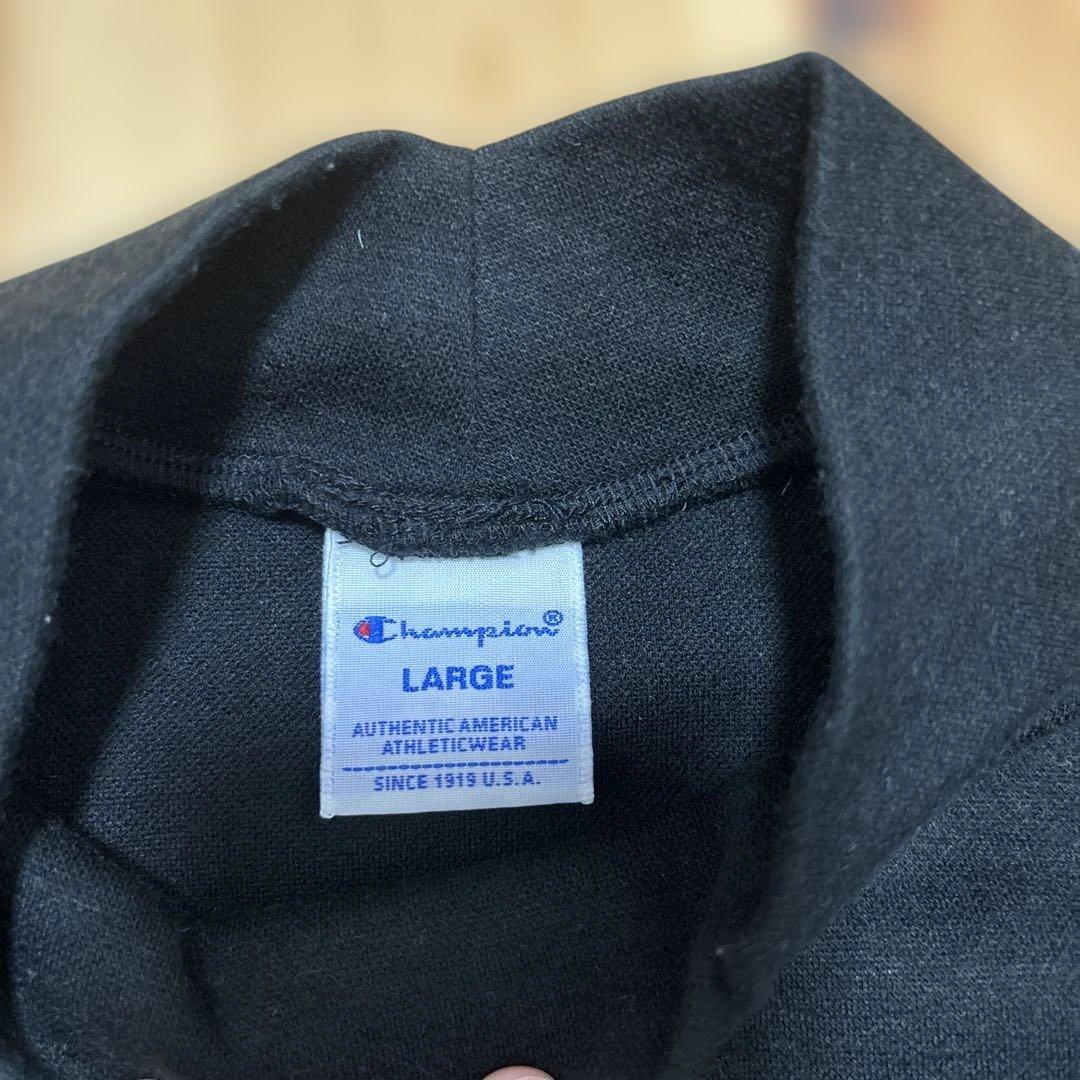 チャンピオン スウェットシャツとコーデュロイスカートセットアップ