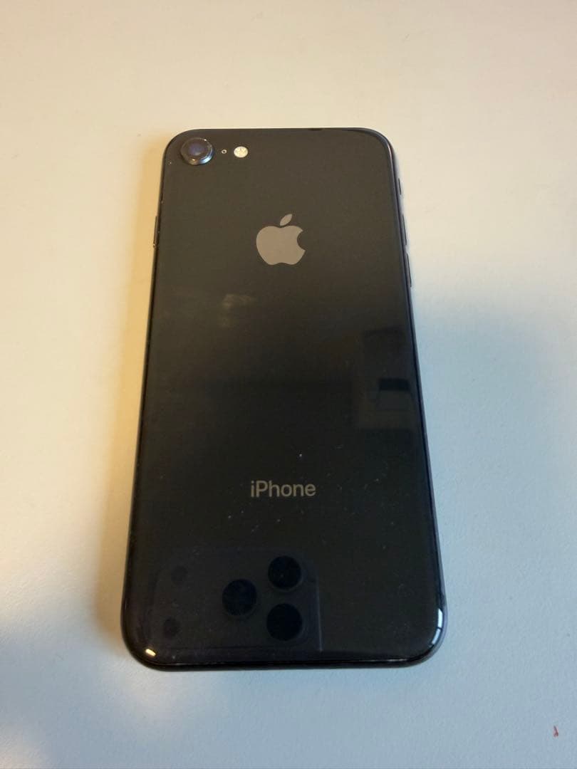 iPhone 8 64GB スペースグレイ SIMフリー - メルカリ