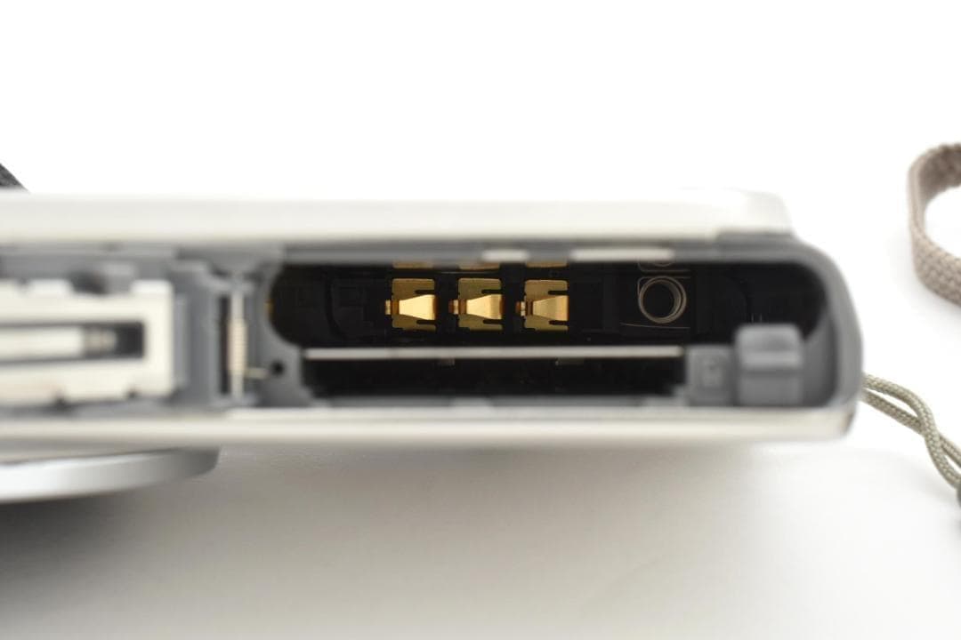 極美品 カシオ CASIO EXILIM EX-ZS26 シルバー ＃A350 - メルカリ