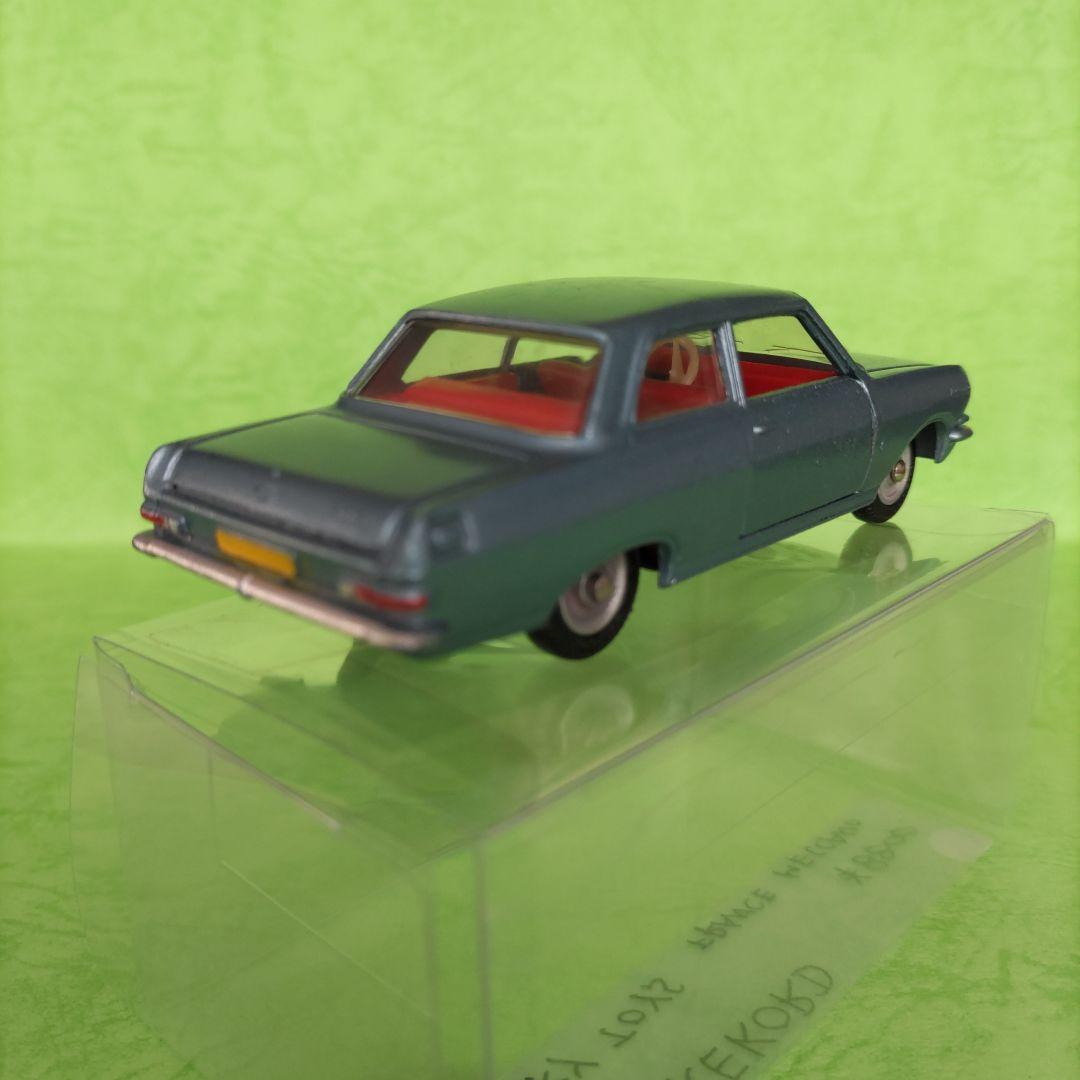 オペル　レコード　　ディンキートーイズ