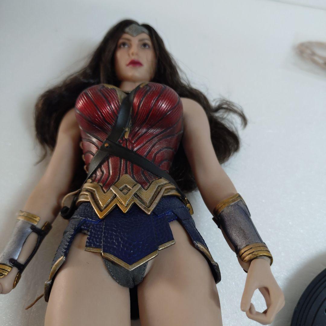 ファイセン素体　ワンダーウーマン フィギュア 約30cm