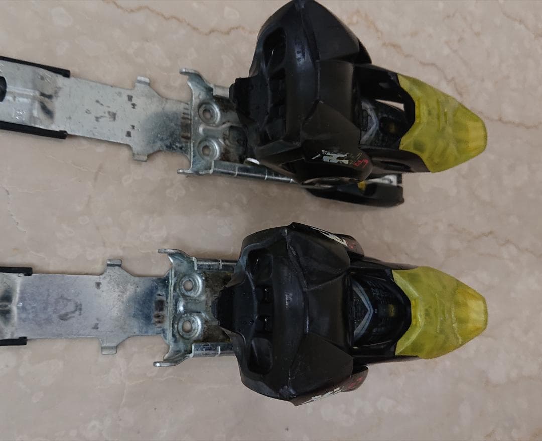 在庫処分 FISCHER チロリア ビンディング 開放値17 選手用 - メルカリ