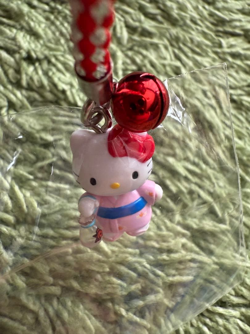 d*3様 ハローキティ熱海限定根付ストラップ 熱海