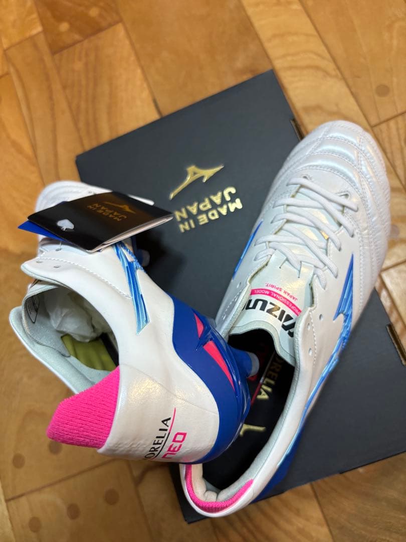 新品 レアサイズ 限定品 ミズノ モレリア ネオ4 JAPAN 25cm - メルカリ