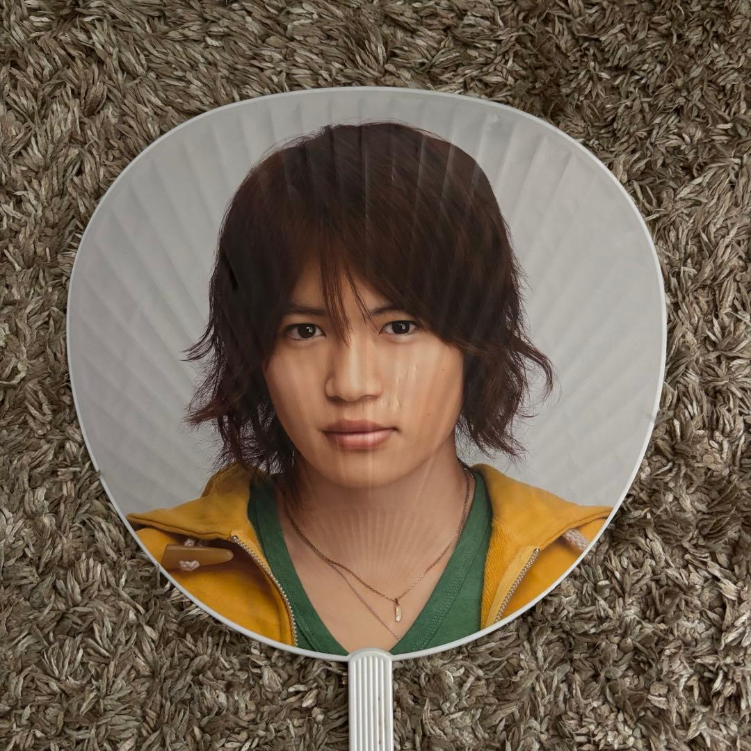 16枚セット】菊池風磨 歴代うちわ - メルカリ