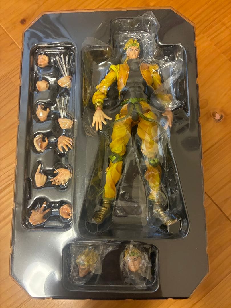 超像可動　ジョジョの奇妙な冒険 ザ・ワールド ディオ セット