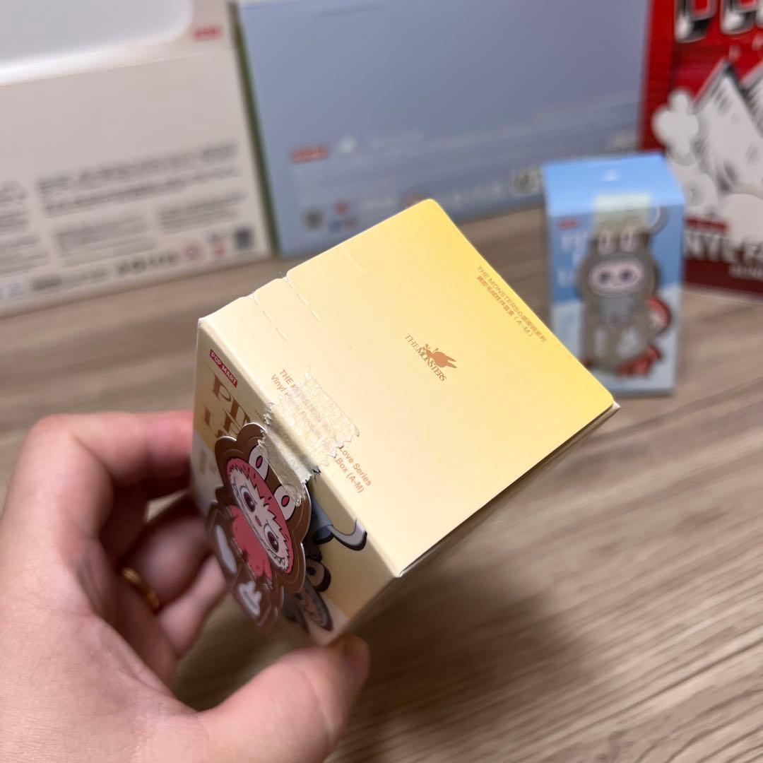 POP MART THE MONSTERS ぬいぐるみ イニシャル シークレット