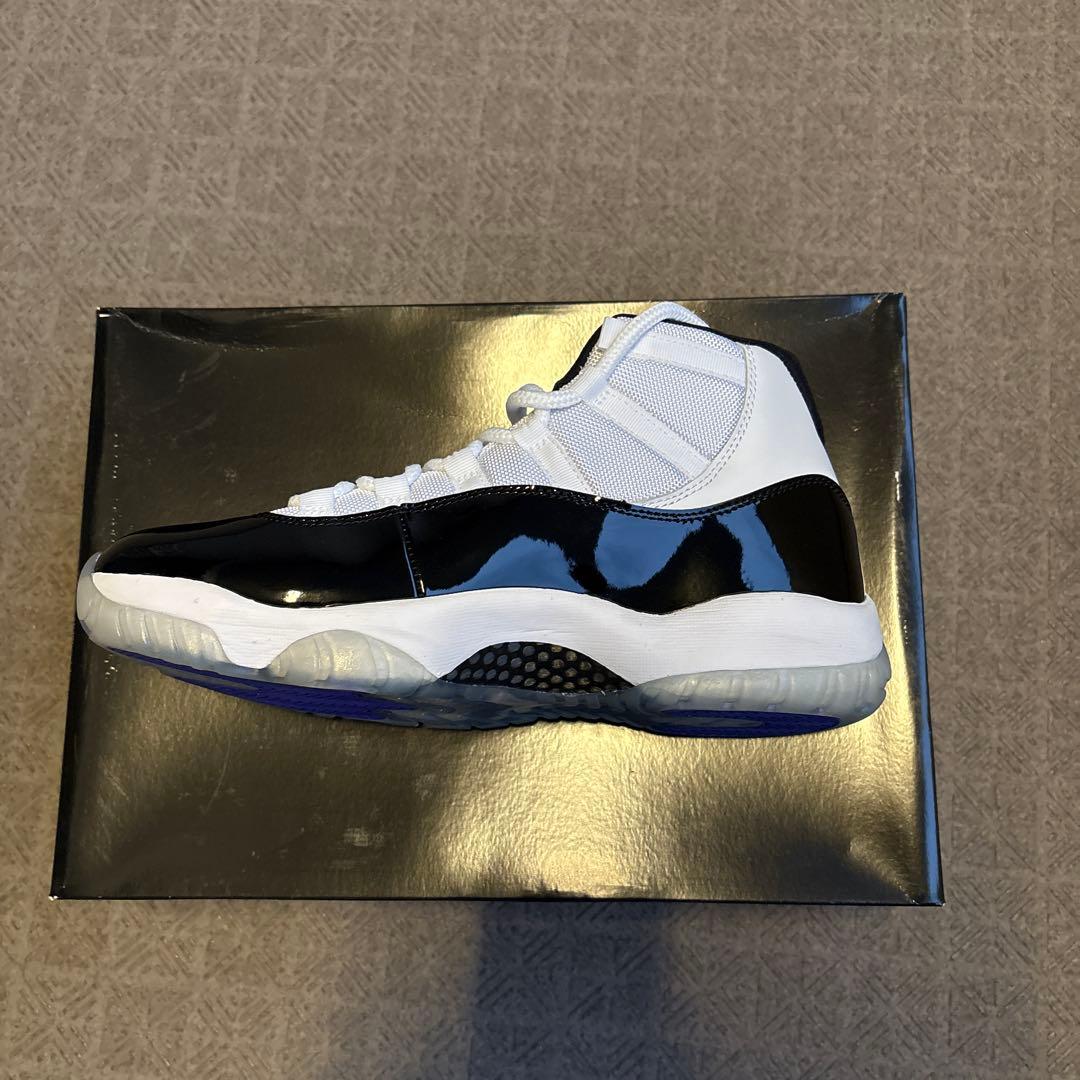 AIR JORDAN 11 Retro コンコルド 27.5cm