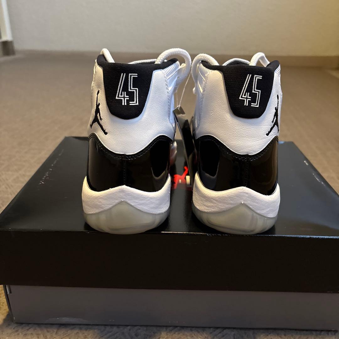 AIR JORDAN 11 Retro コンコルド 27.5cm