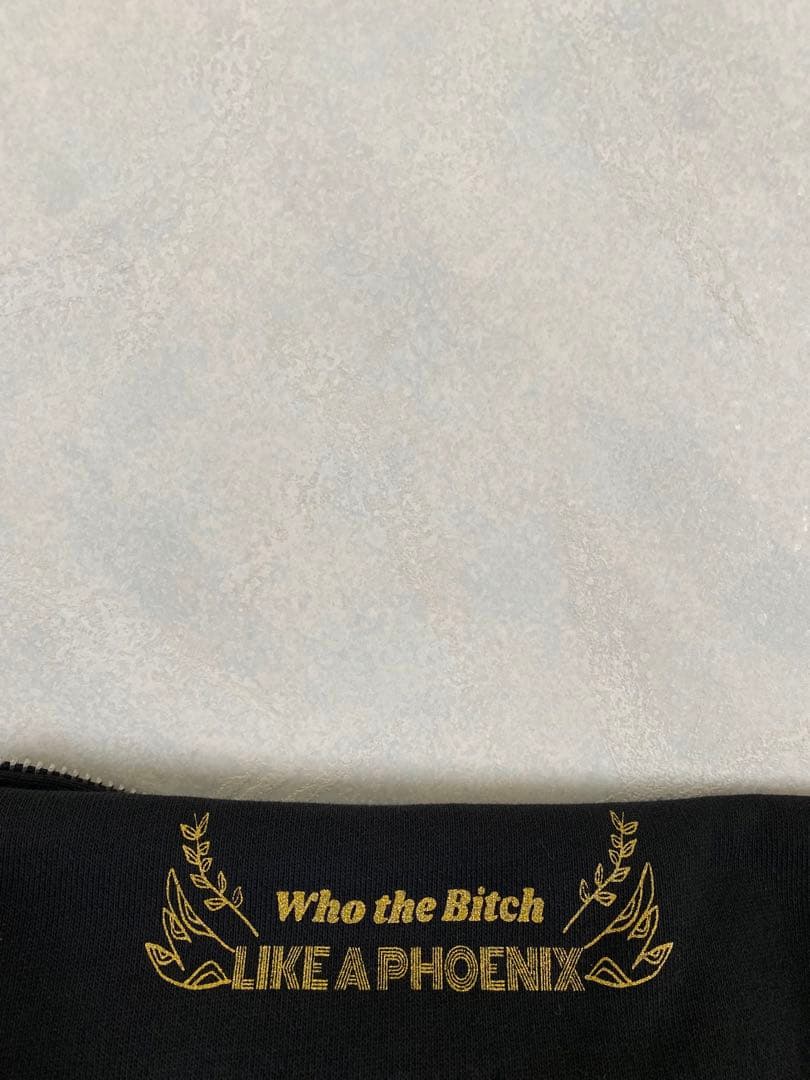 極美品 Who the Bitch LIKE A PHOENIX パーカー M