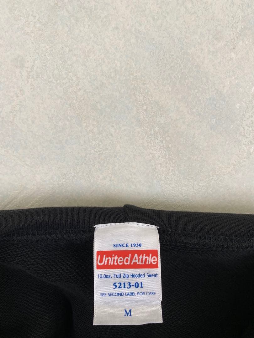 極美品 Who the Bitch LIKE A PHOENIX パーカー M