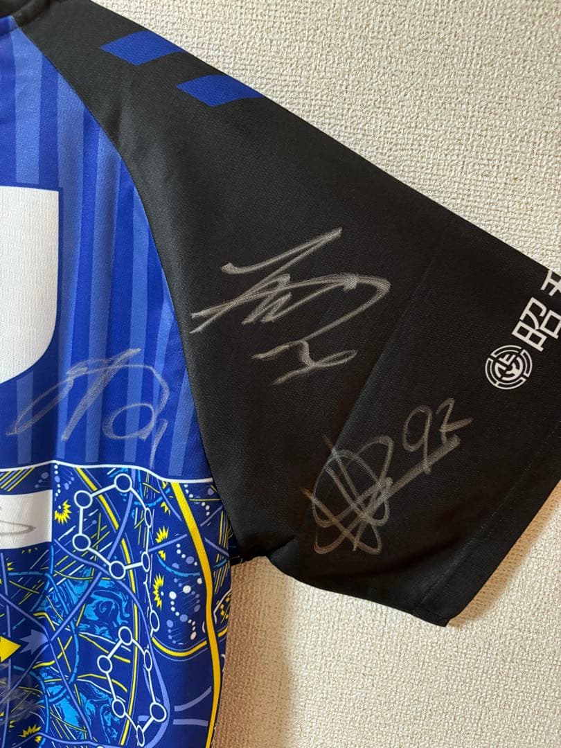 ガンバ大阪 2023シーズンEXPOTシャツ サイン寄せ書き - メルカリ