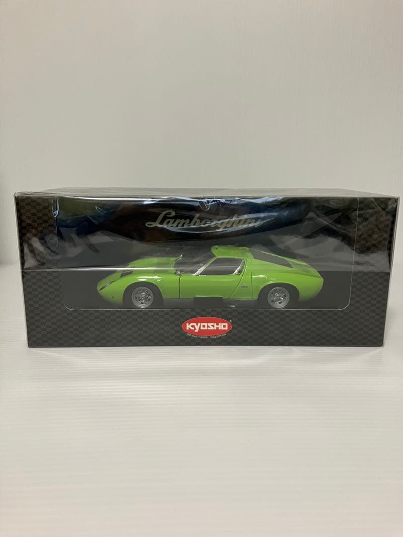 京商 1/18 ランボルギーニ ミウラ SV ライムグリーン - メルカリ