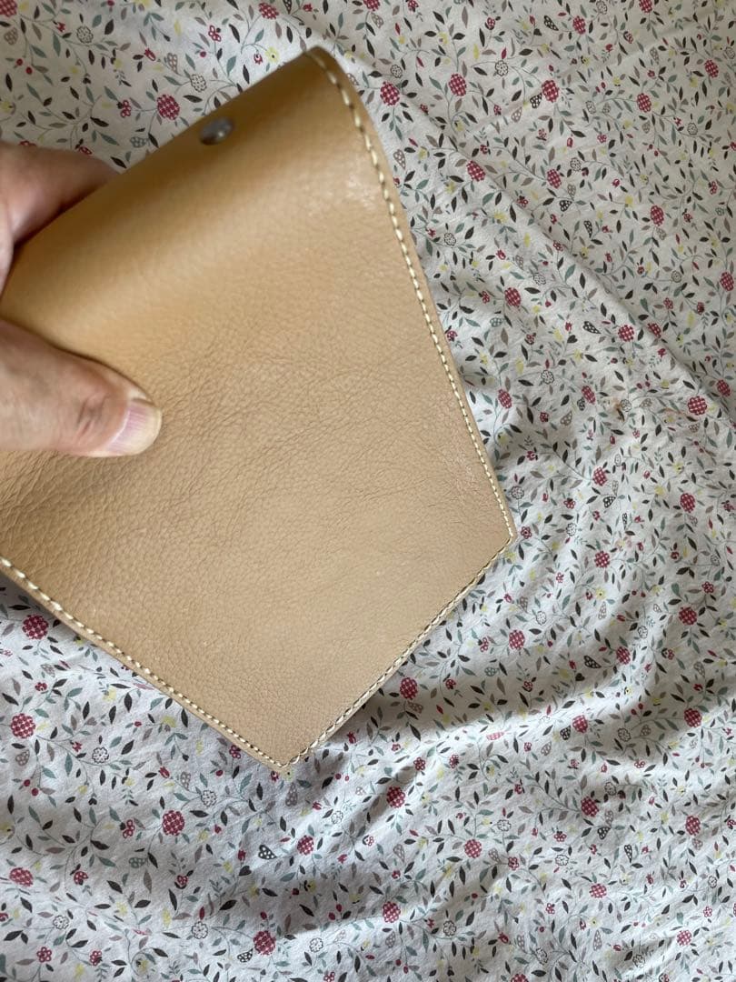 サハラ1、B6横13穴ルーズリーフ用本革バインダー誰でも勉強したくなる