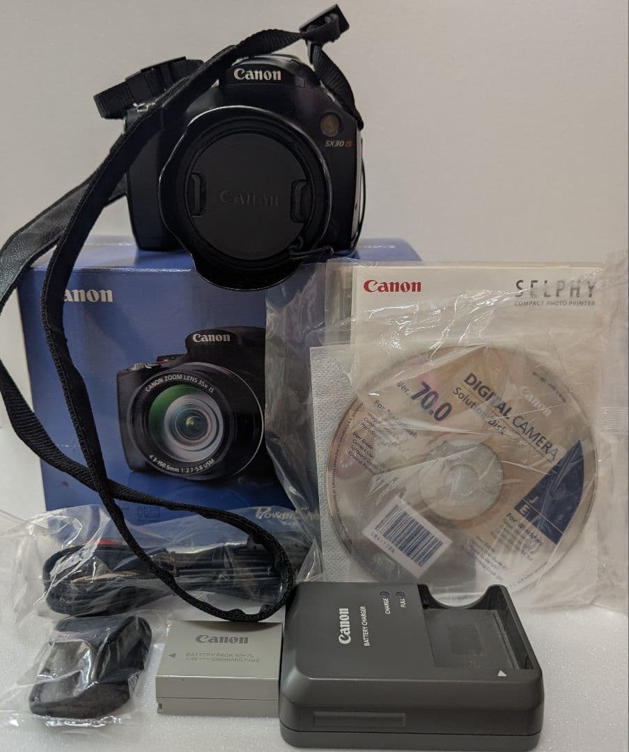 美品】Nikon D5500 ダブルズームキット + 単焦点レンズ + ケース