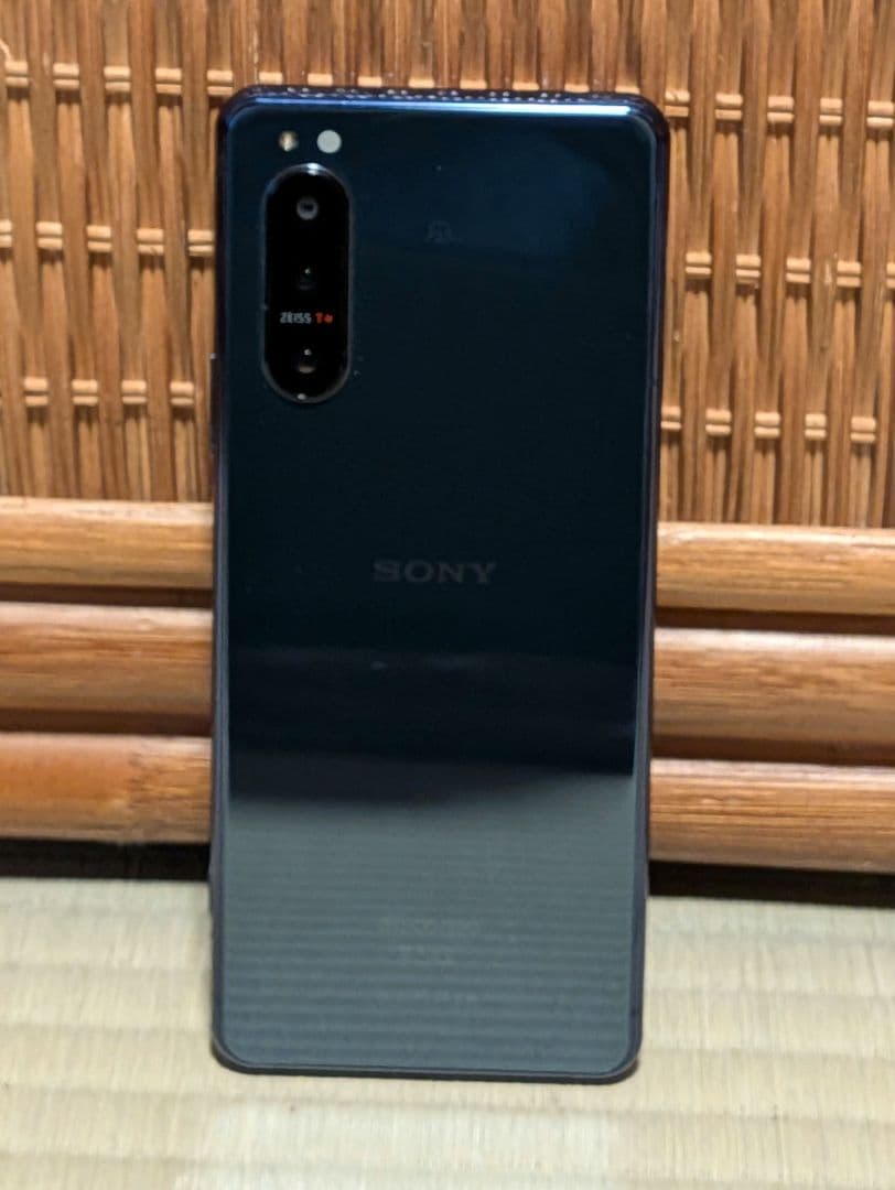 Xperia 5 Ⅱ SO-52A 画面スジ ジャンク品 - メルカリ