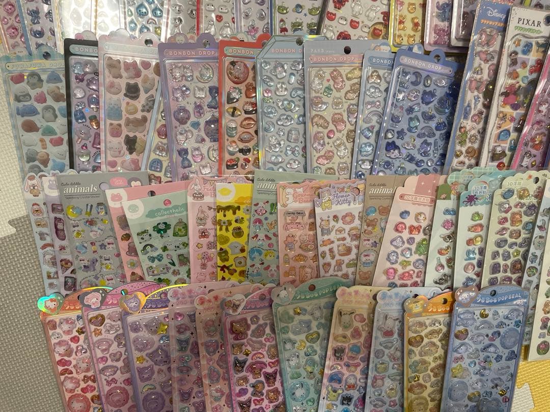 激レア　正規品約84枚まとめ売り　うるちゅる　ボンボンドロップシール　サンリオ