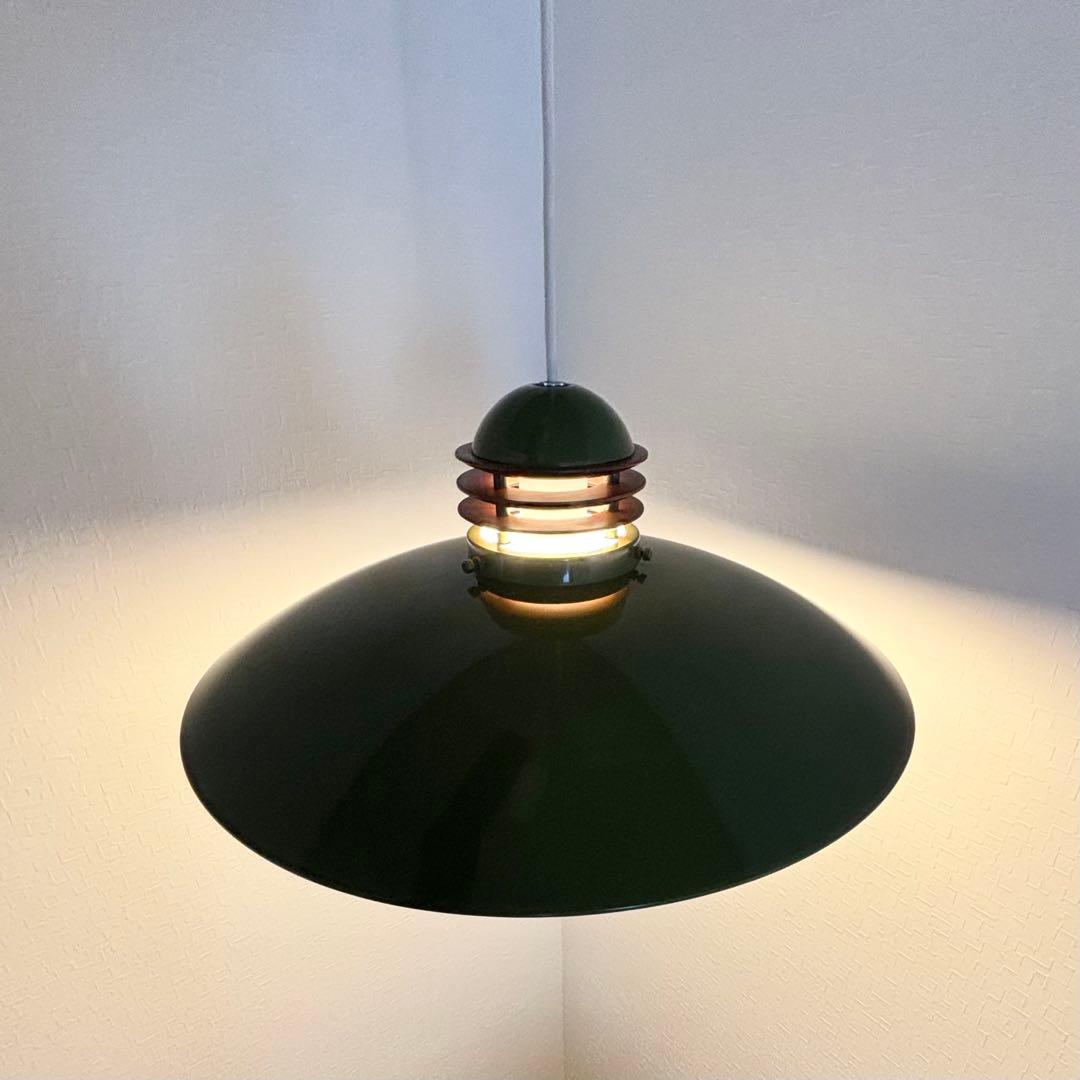 ペンダントライト 小泉照明 ミッドセンチュリー スペースエイジ ポスト