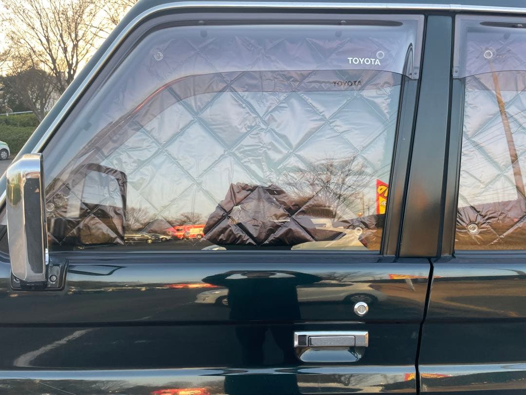 70系ランクルマルチシェード全窓分セット！株式会社アイズ正規品