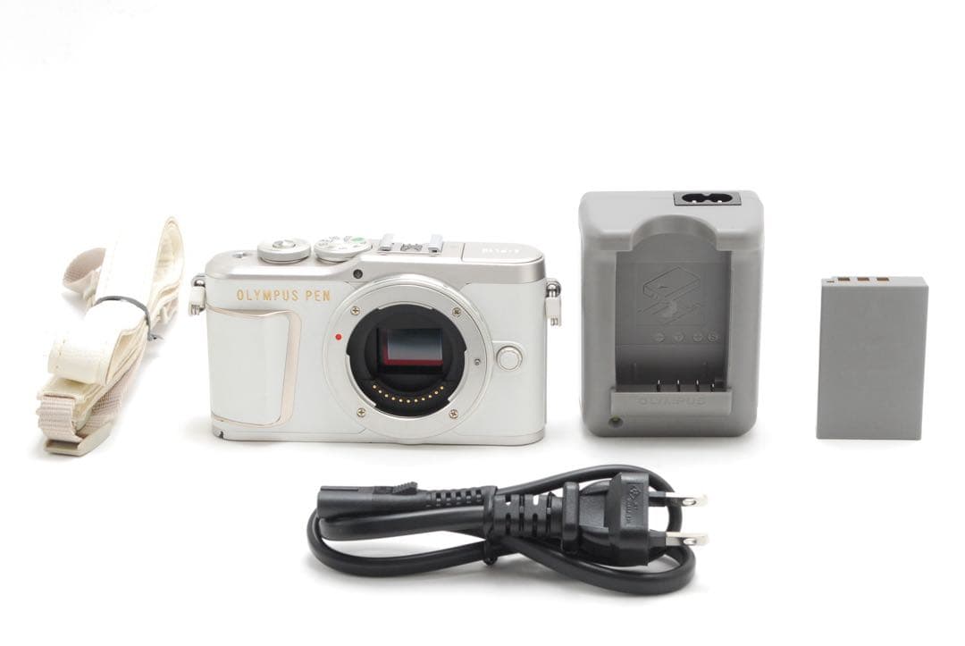 ✨極美品✨オリンパス E-PL10 ボディ❤️ショット数わずか3,601回
