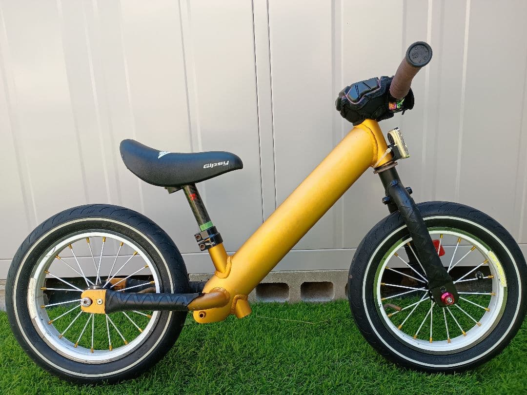 早い者勝ち　値下げ　ストライダープロ ゴールド＆メッキ2台セット　愛知　引取限定