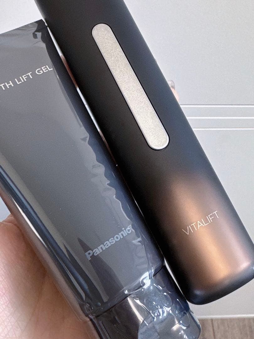 パナソニックVITALIFT RF EX ￼バイタリフト & ジェル未開封