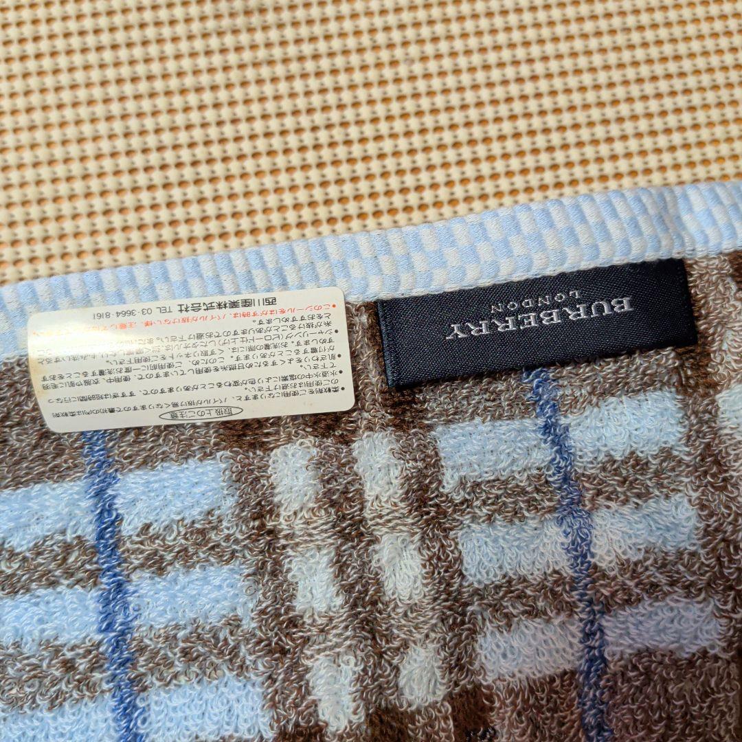 BURBERRY チェック柄 バスタオル - メルカリ